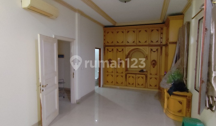 Rumah 8x20 di PIK 1 2