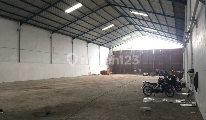 Gudang Di Kawasan Industri Gatot Subroto,krapyak semarang Barat 8