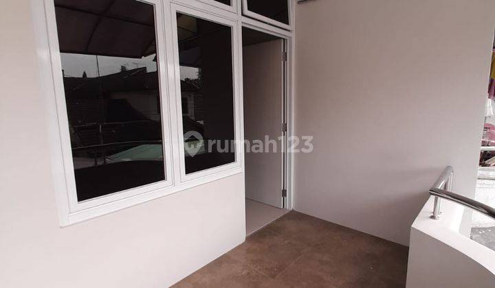 Bangunan 2 Lantai lokasi Tengah Kota Jln Pleburan Dekat Simpang5 6