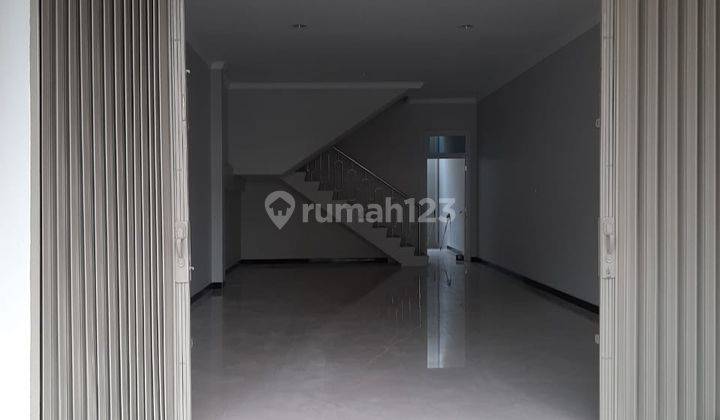 Bangunan 2 Lantai Di Pleburan dekat UNDIP Dan Simpang Lima 2