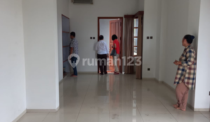 Rumah 2 Lantai Siap Pakai Bukit Sari Dekat UNDIP Tembalang 8