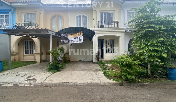 Taman Singosari 2-Story House Fully Renovated