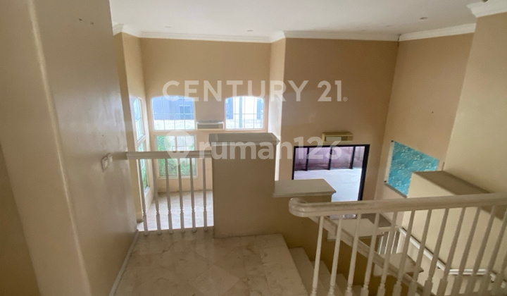 House on Boulevard Palem Raya @ Lippokarawaci 2