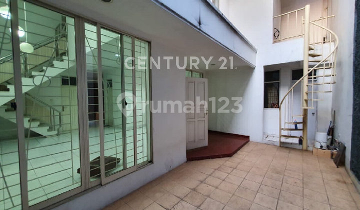 Rumah 2 Lantai  Di Modernland Taman Golf Tangerang 2