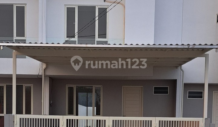 Graha Green Garden, Next to Dian Istana, New House 2