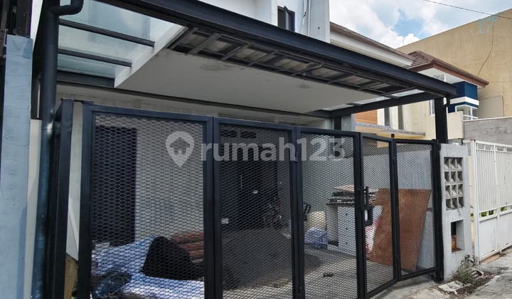 Two Floors Cheap! Gunung Anyar Near UPN & Merr 2 Access