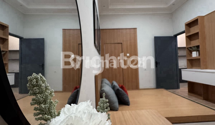 CHEAP, Pakuwon City Nice House Only 1 M ! 2