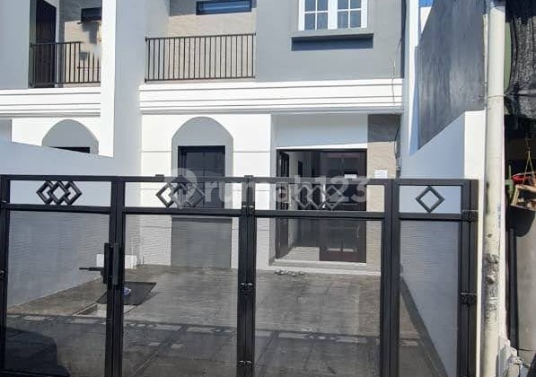 Rumah Baru Gunung Anyar Modern Mezanin 1,5 Lantai