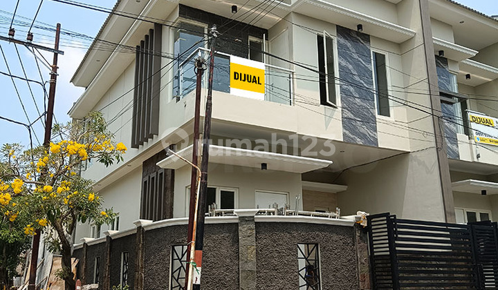 Sutorejo New Sgt. Dkt UNAIR Kampus C, Strategis