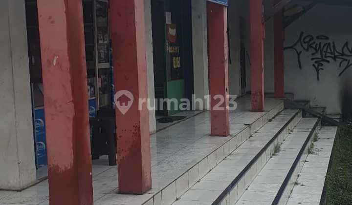 For Sale: Main Road Shop House in a Busy Area, Suitable for All Types of Businesses 1