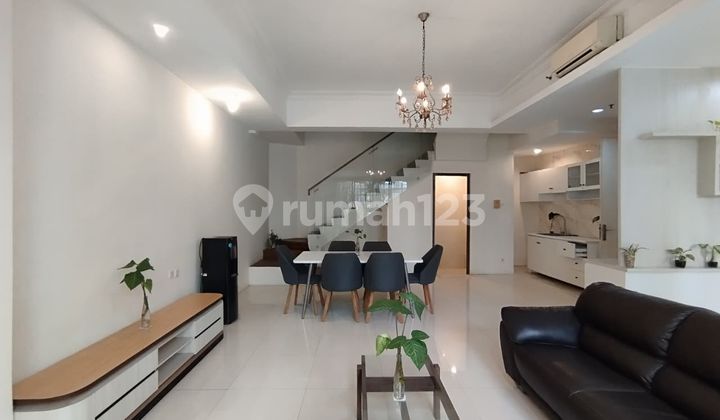 Disewakan Apartemen Waterplace Surabaya 2 Lantai Full Furnished