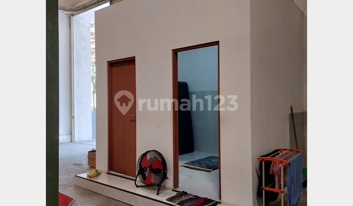 Dijual Gudang 2 Lantai di Pergudangan Gudang Asri Pelemwatu Menganti Gresik 2