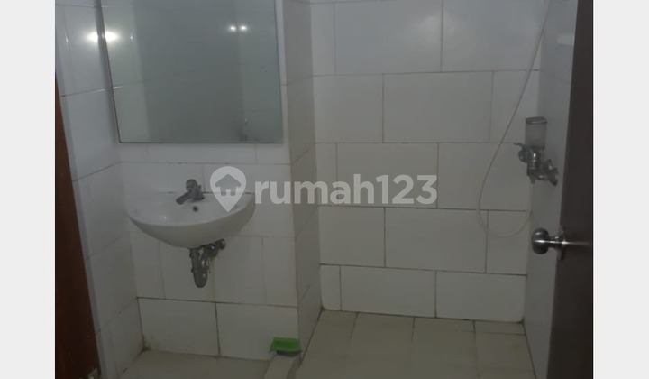 Disewakan Apartemen Waterplace Tower A Full Furnish View Perumahan Pakuwon Surabaya 2