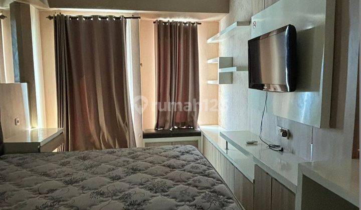 Disewakan Apartemen Orchard Studio Full Furnish View Suramadu Surabaya 2