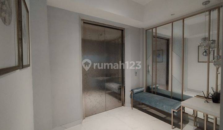 Dijual Apartemen La Viz Mansion Connect with Pakuwon Mall Private Lift Pool View Surabaya Barat 2