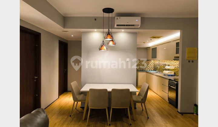 Disewakan Aparrtemen Waterplace Tower B Full Furnish View Pool dan City Surabaya