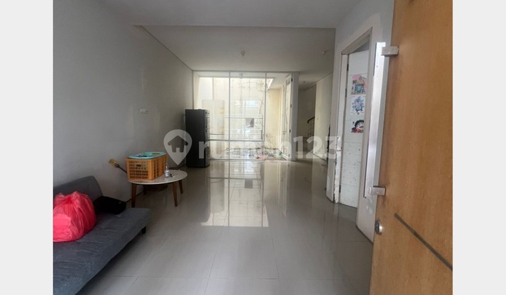 For Sale Royal Residence Cluster Bleinhim Full Furnish Surabaya