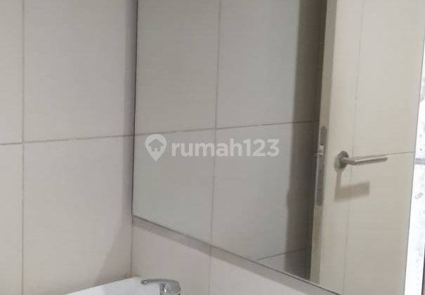 Disewakan Apartemen Tanglin 2BR Full Furnish View City Surabaya 1