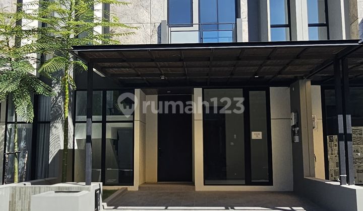 Brand New Citraland Near the Lion Statue Already Equipped with Solar Panels. Brand New Citraland Near the Lion Statue Already Equipped with Solar Panels.