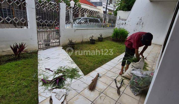 Lokasi strategis di Surabaya Barat, Sudah Renovasi di Darmo Baru Barat 2