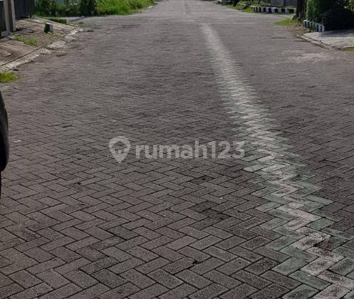 Rumah Beserta Perabot Lengkap Kondisi Bagus 1,5 Lantai Di Medayu 2