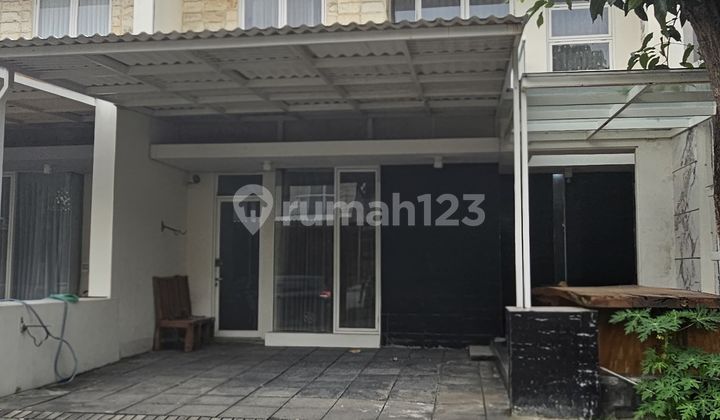 Semi-Furnished Ready-to-Occupy House in Royal Residence Semi-Furnished Ready-to-Occupy House in Royal Residence