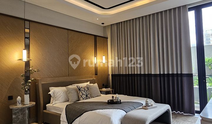 Luxury House Includes Furnishings and Elevator Ready to Live In 2