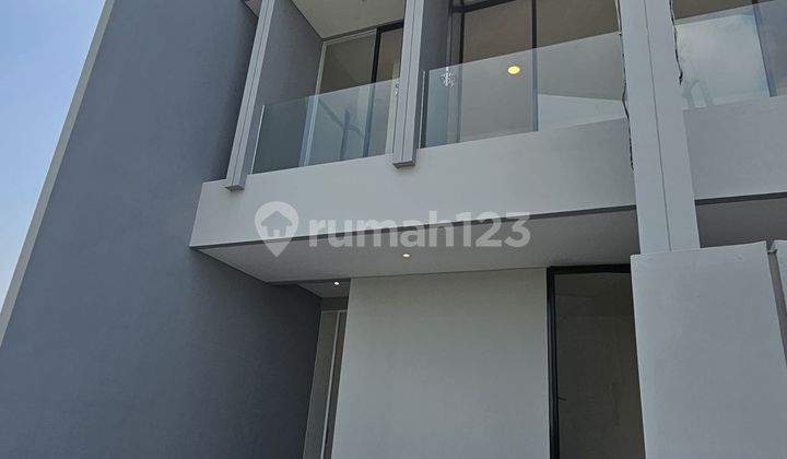 Just a Step to Elite Dian Istana Housing, Only About 2 Minutes Away. Just a Step to Elite Dian Istana Housing, Only About 2 Minutes Away.