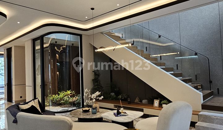 Luxury House Includes Furnishings and Lift, Has a Multi-Purpose Room 2