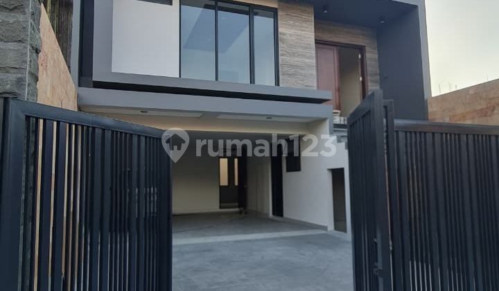 Baru Gress Di Jalan Kembar Perumahan Elite Wiyung 2