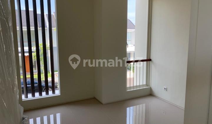 Rumah North West dengan Row Jalan 12 Mtr, Gak Mblusuk² 2
