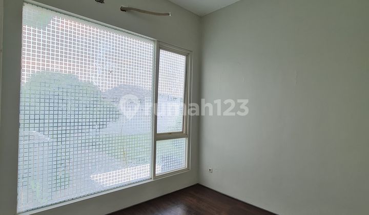 Rumah Minimalis 2 Lantai Semi Furnish Siap Huni 2