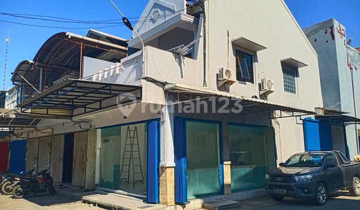 Siap Huni Ruko 2 Lantai di Sentra Tropodo, Waru. Jual / Sewa