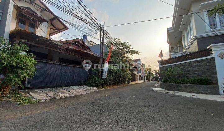 Rumah Cocok Hunian Kantor Mess Lokasi Strategis Tebet Barat Dekat Mt. Haryono