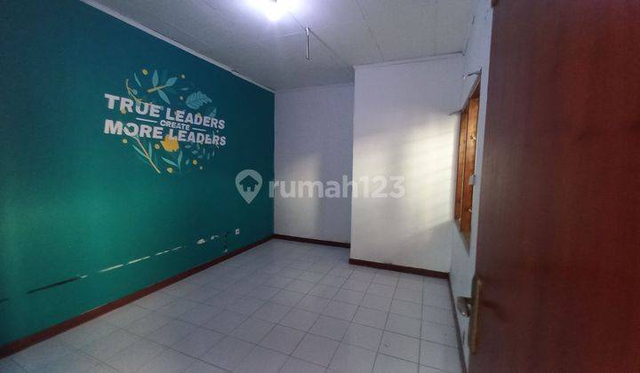 Rumah Cocok Hunian Kantor Mess Lokasi Strategis Tebet Barat Dekat Mt. Haryono