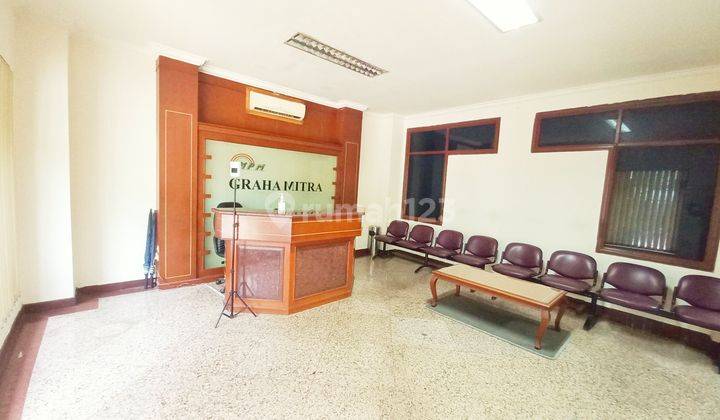 Gedung Kantor Lokasi Strategis Cipaku Kebayoran Baru Dekat Scbd