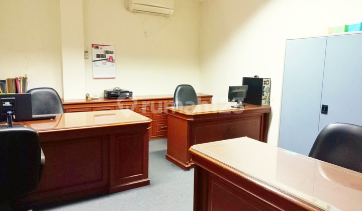 Gedung Kantor Lokasi Strategis Cipaku Kebayoran Baru Dekat Scbd