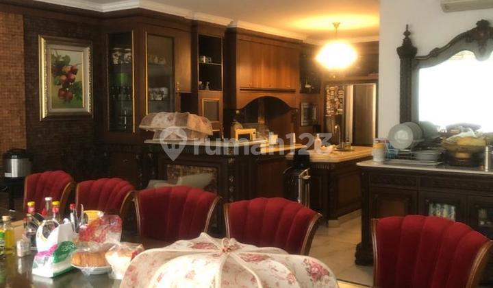 Rumah Mewah Premium Strategis Komplek Simprug Garden Dekat Senayan