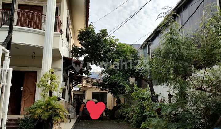 Dijual Cepat Rumah Mewah Di.jelambar 2