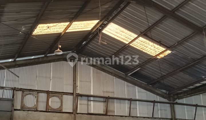 For Rent: Warehouse on Daan Mogot Road