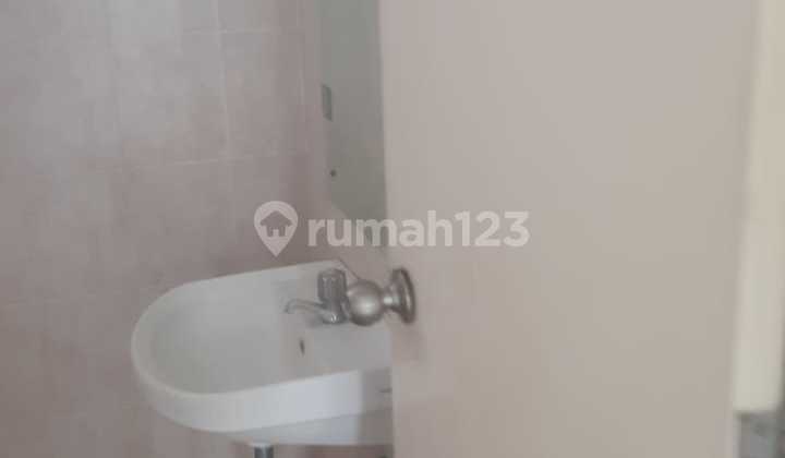 For Rent: Metland Puri House, West Jakarta. 2