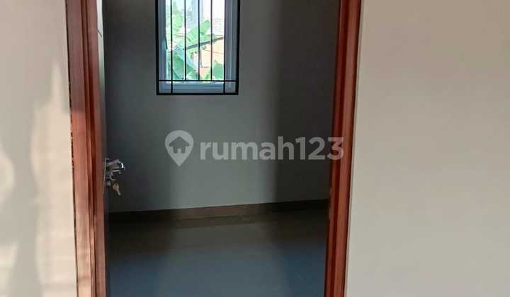 Dijual Rumah Cluster Bumi Semanan Indah 2