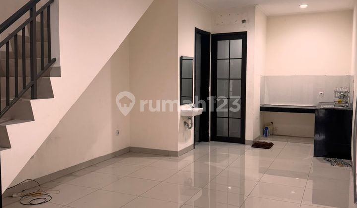 Dijual Cepat .rumah Green Villlage 2