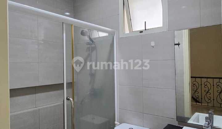 Dijual Rumah di Green.lake City Cluster Eropa