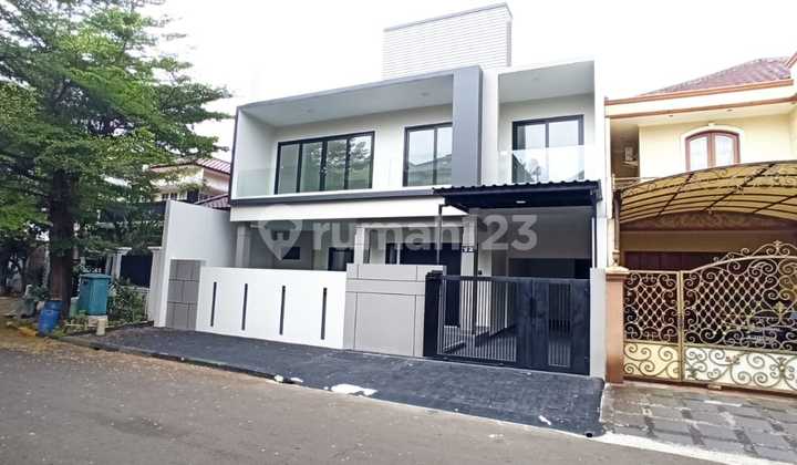 New 2-Story House, Puspitaloka BSD, Move-In Ready, Nice.