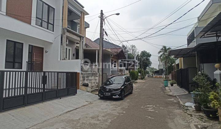 Rumah 2 Lantai Baru Split Level Bagus Nyaman 1