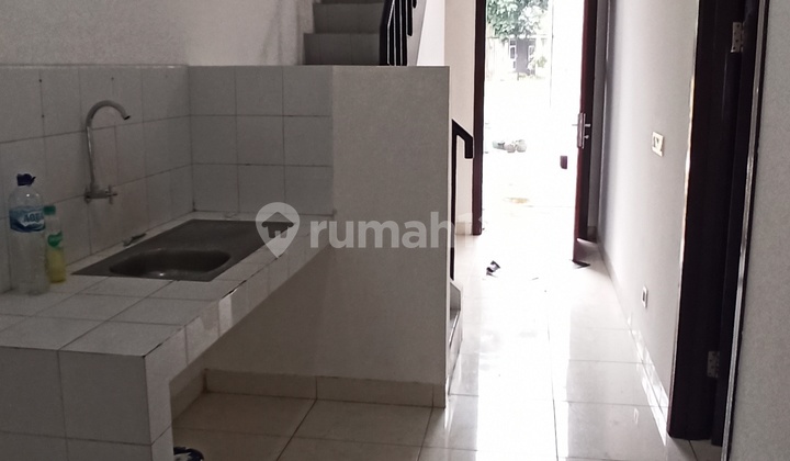 RUMAH USAHA, PINGGIR JALAN BOULEVARD ICON, COCOK utk USAHA Resto, Cafe, Kantor, sekolah, Kost, DLL 16