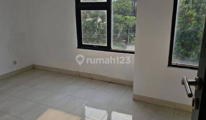 Nego Sampe Jadi, Jual Cepat, Rumah 2 Lantai, Siap Huni 2