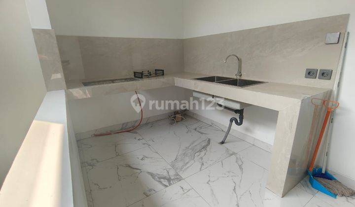 Rumah Baru Bagus 3.5 Lantai, Kolam Renang, Hook, Siap Huni, Di Bsd 2