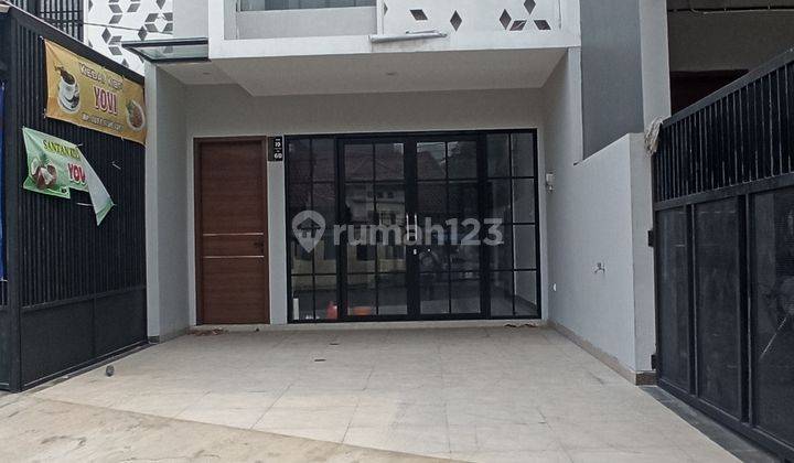 Rumah Usaha 3 Lantai Baru Bagus Strategis 2